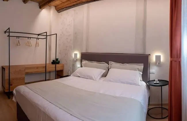 Comfort Tek Büyük veya İki Ayrı Yataklı Oda