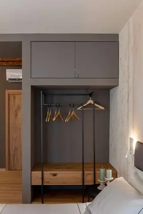 Deluxe Tek Büyük veya İki Ayrı Yataklı Oda, Kanal Manzaralı
