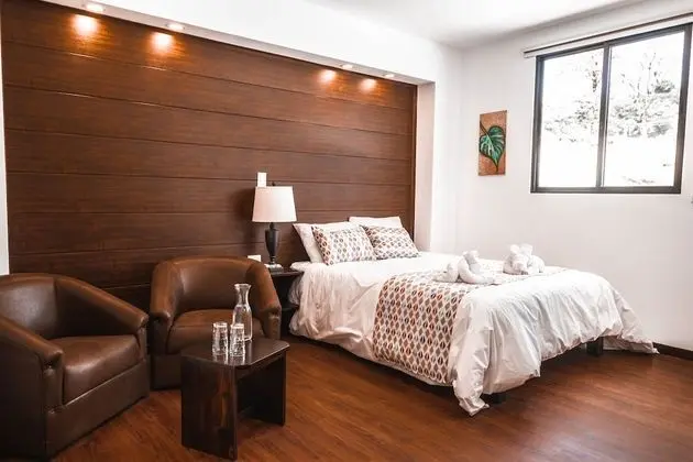 Standard Tek Büyük Yataklı Oda, Dağ Manzaralı