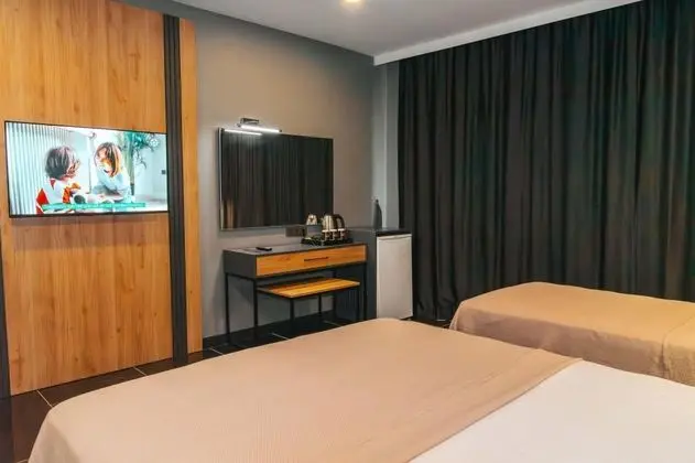 Corner Oda, Şehir Manzaralı, Klimalı