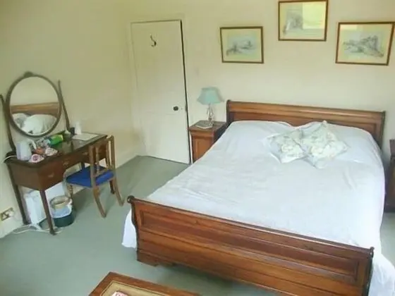 İki Ayrı Yataklı Oda, Banyolu/Duşlu (Yellow Room)