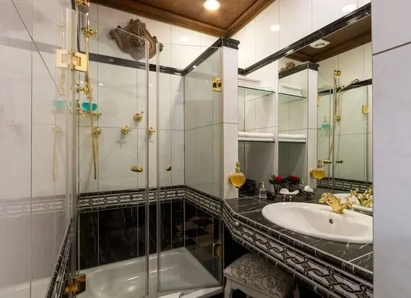 Superior Oda, Balkon, Vadi Manzaralı