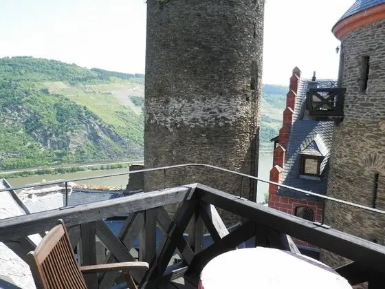 Superior Oda, Balkon, Vadi Manzaralı