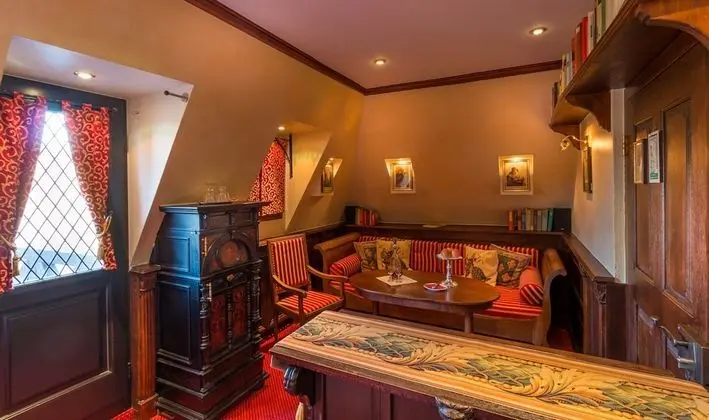 Superior Tek Büyük Yataklı Oda, Balkon, Nehir Manzaralı