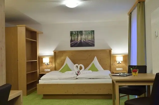 Comfort Tek Büyük Yataklı Oda, Dağ Manzaralı