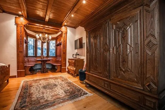 Tek Büyük Yataklı Oda