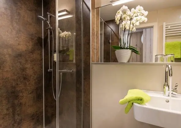 Tek Büyük Yataklı Oda, 1 Büyük (Queen) Boy Yatak