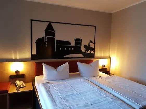 Comfort Tek Büyük Yataklı Oda