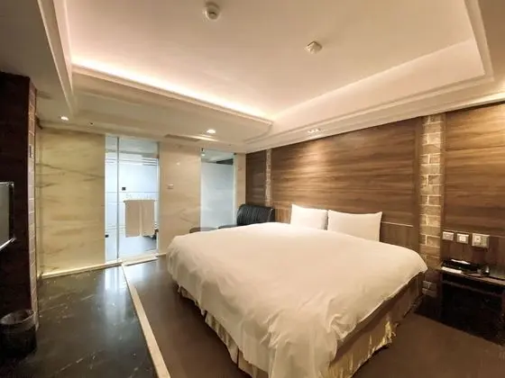 Deluxe Tek Büyük Yataklı Oda
