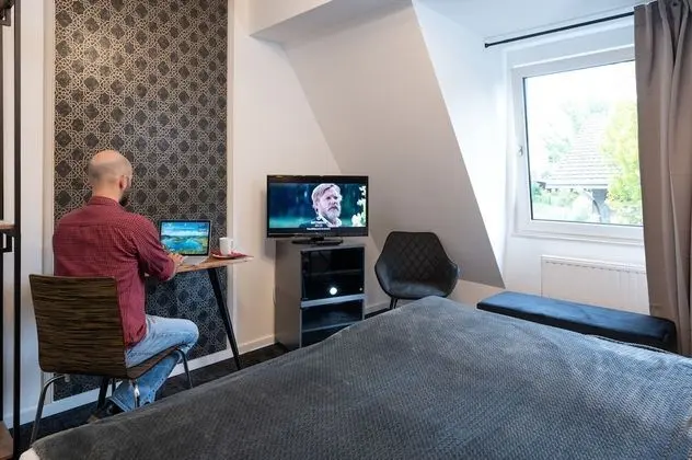 Tek Büyük Yataklı Oda, Balkon