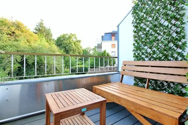 Tek Büyük Yataklı Oda, Balkon