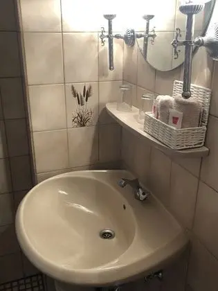 Classic Tek Büyük Yataklı Oda
