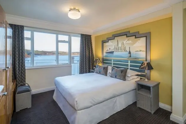 Luxury Tek Büyük Yataklı Oda