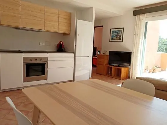 Apart Daire, Teras, Bahçe Manzaralı (2 Bedrooms)