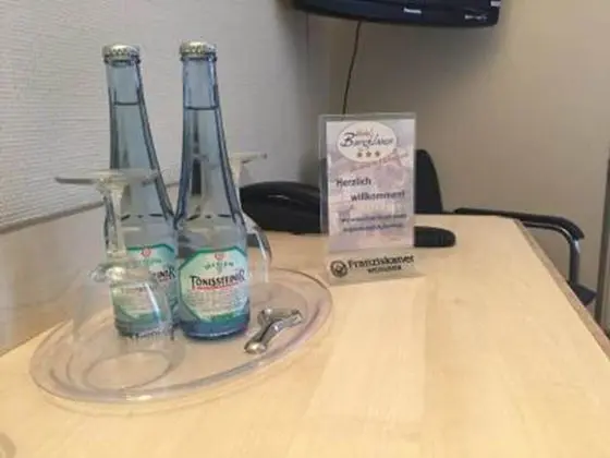 Standard Büyük Yataklı Tek Kişilik Oda