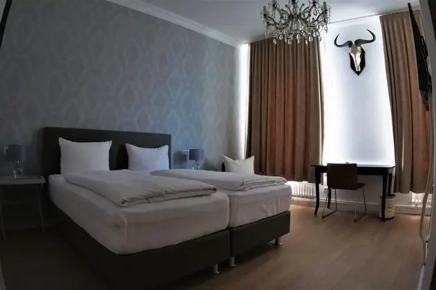 Tek Büyük veya İki Ayrı Yataklı Oda, 1 Çift Kişilik Yatak, Sigara İçilmez