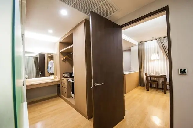 One Bedroom Suite