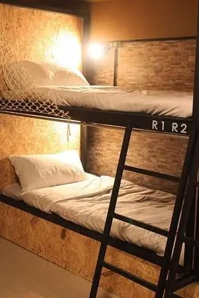 Mixed Dorm