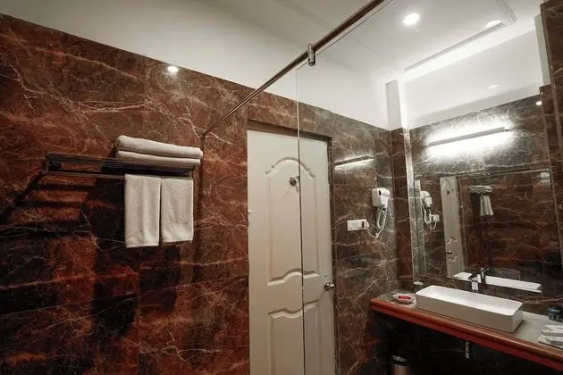 Superior Tek Büyük veya İki Ayrı Yataklı Oda