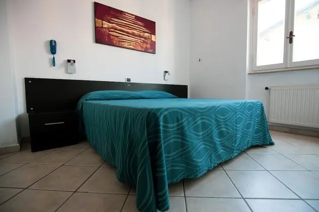 Basic Tek Kişilik Oda, 1 Tek Kişilik Yatak, Avlu Manzaralı (8)