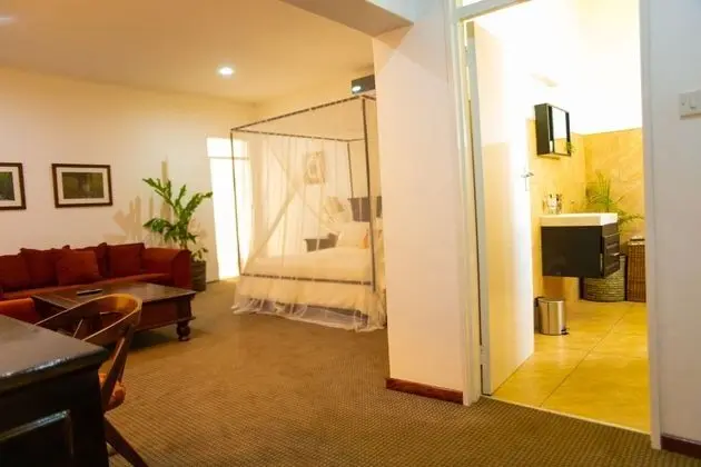 Luxury Tek Büyük Yataklı Oda