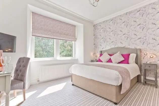Country House Room with Garden View