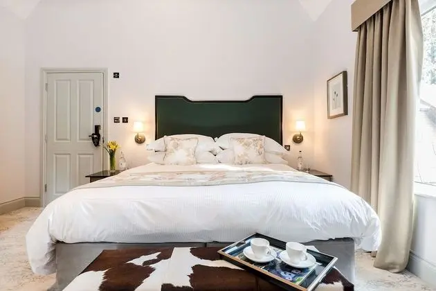 Executive King Room