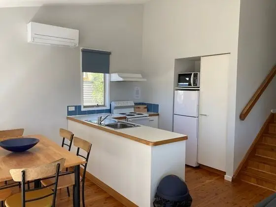 Standard Süit, 2 Yatak Odası, Sigara İçilmez, Mutfak (Wattle Spa Cottage)