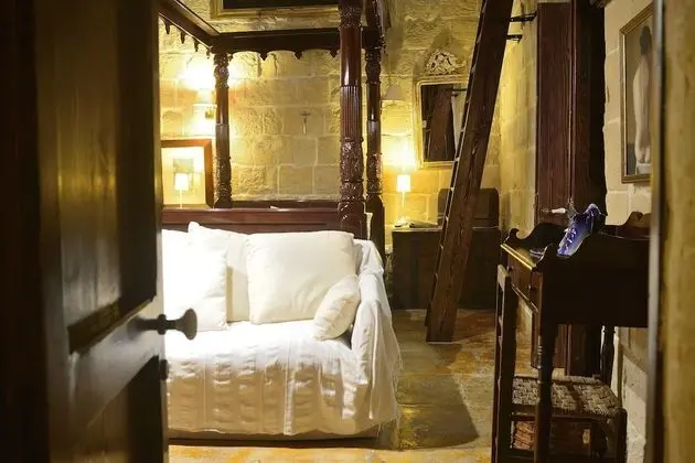 Luxury Süit, Banyolu/Duşlu