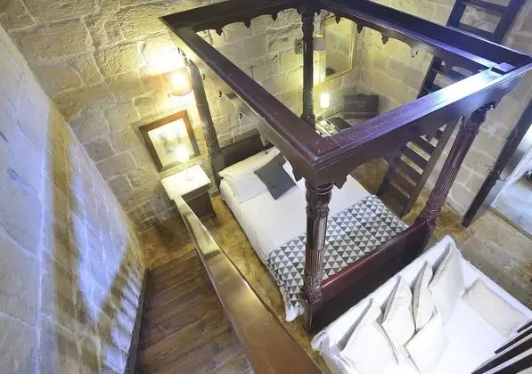 Luxury Süit, Banyolu/Duşlu