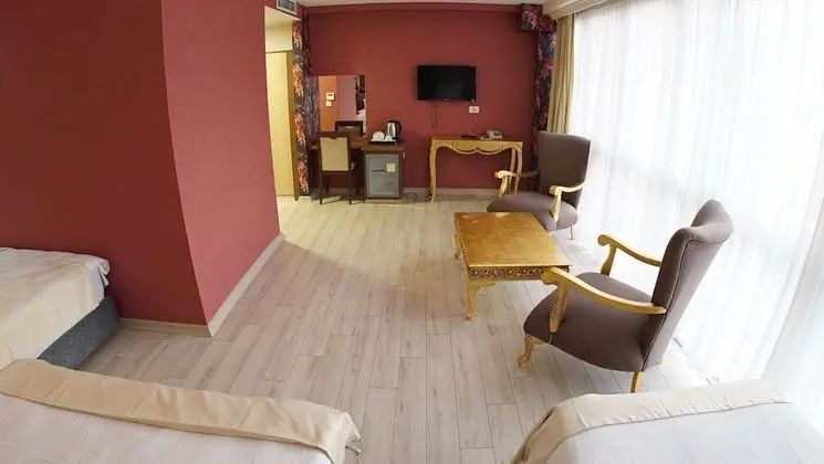 Classic Cabin
