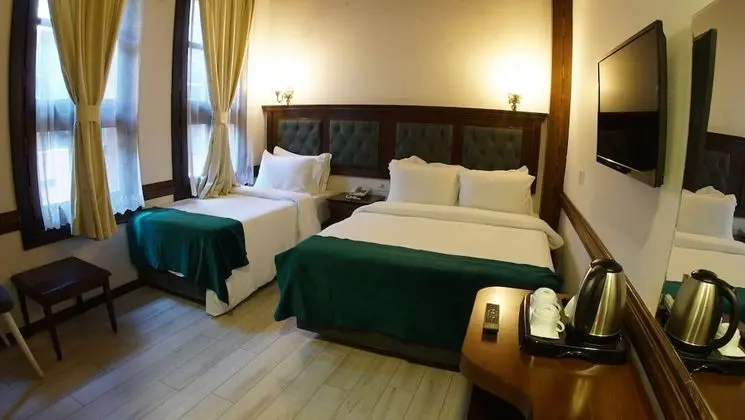 Classic Triple Room