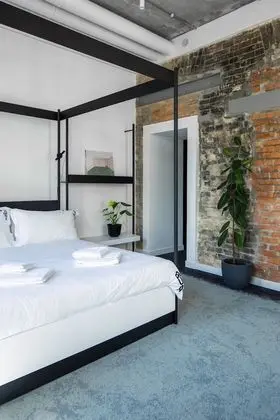 Wonderful Room