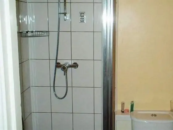 Tek Büyük Yataklı Oda, Banyolu/Duşlu