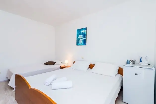 Tek Büyük Yataklı Oda