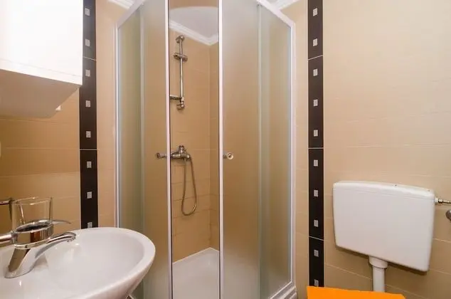 Apart Daire, 2 Yatak Odası, Teras (A1)