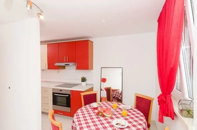 Apart Daire, 2 Yatak Odası, Teras (A1)