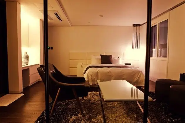 Çatı Katı Süiti (Penthouse)