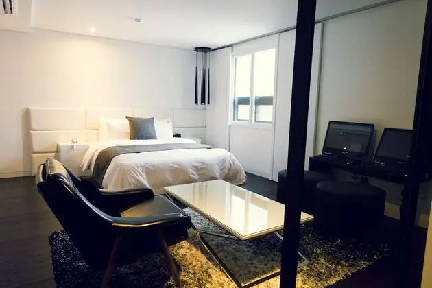 Çatı Katı Süiti (Penthouse)