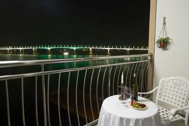Luxury Terrace Twin Room