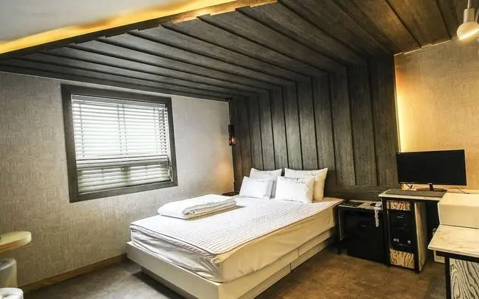 Oda (Standard room)
