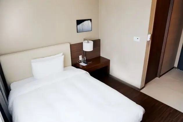 [No Parking] Business Single Room