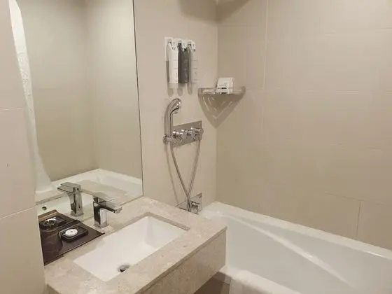 [No Parking] Business Single Room
