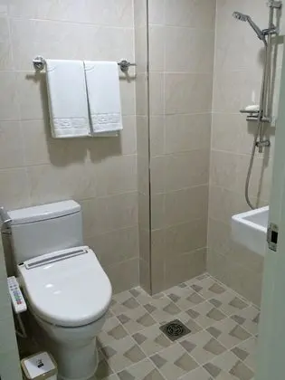 Üç Kişilik Oda
