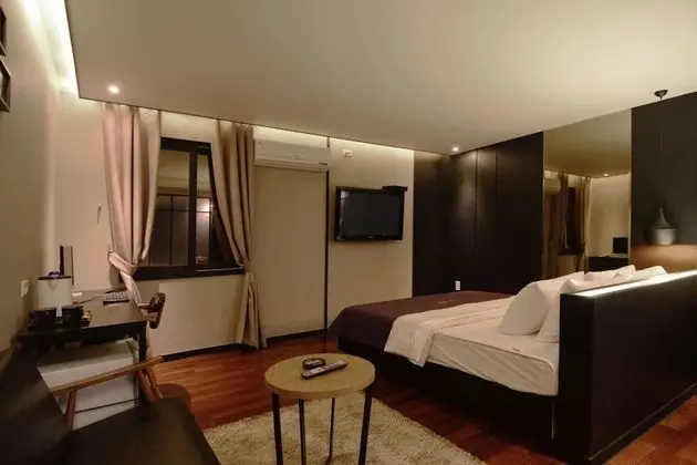 Oda (Royal Suite couple PC room + NETPLEX )