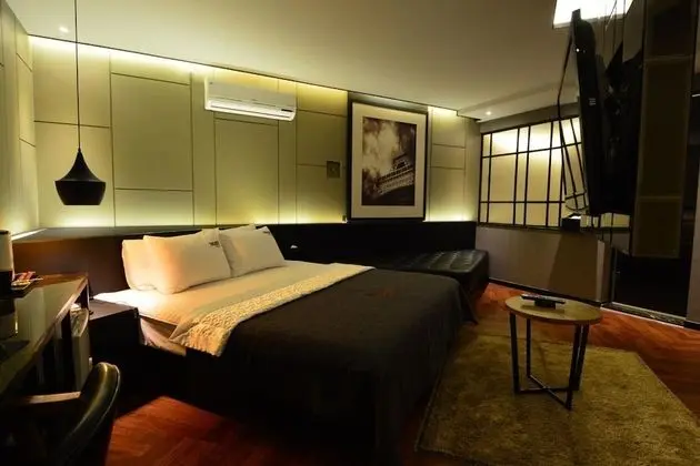 Oda (Royal Suite couple PC room + NETPLEX )