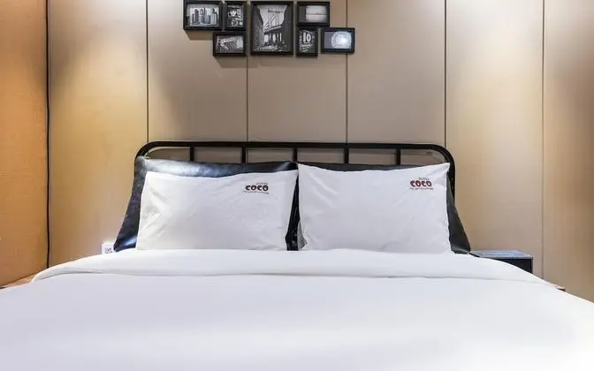 Oda (Standard Room (Netflix Available/MAX )
