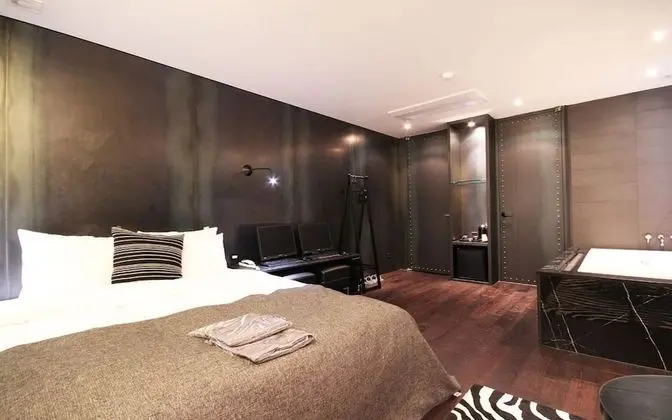 Oda (VIP (Free Netflix watching))