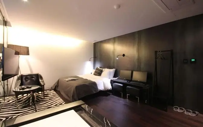 Oda (VIP (Free Netflix watching))