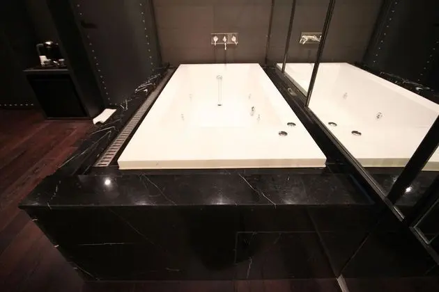 Oda (VIP (Free Netflix watching))